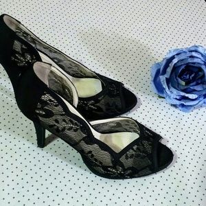 Lulu Townsend lace heels